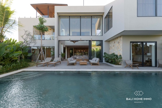 Villa de luxe de 4 chambres à vendre en bail emphytéotique à Pererenan, Bali