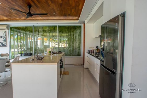 Image 5 from Villa de luxe de 4 chambres à louer au mois à Bali Seminyak