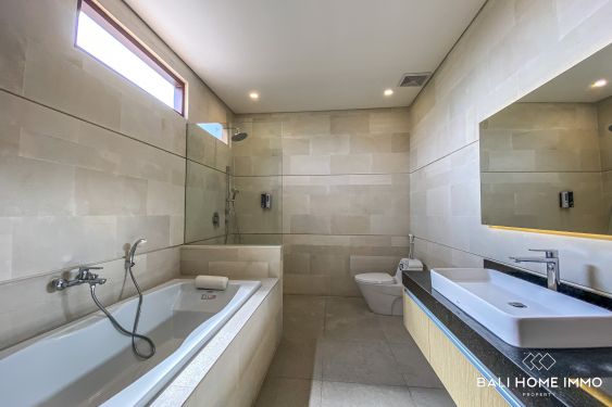 Image 17 from 4 Bedroom Villa for Sale Leasehold in Bali Umalas
