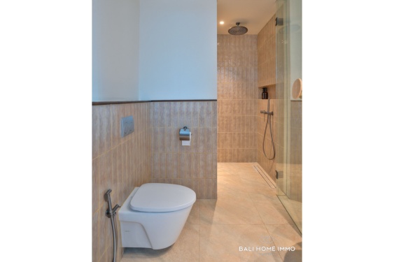 Image 16 from Villa de luxe de 4 chambres avec vue sur la mer à vendre et à louer à l'année à Bingin