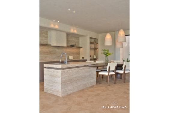 Image 6 from Villa de luxe de 4 chambres avec vue sur la mer à vendre et à louer à l'année à Bingin