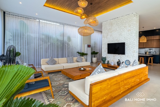 Image 2 from Luxury 4 Bedrooms villa for sale and rent in Bali Tumbak Bayuh