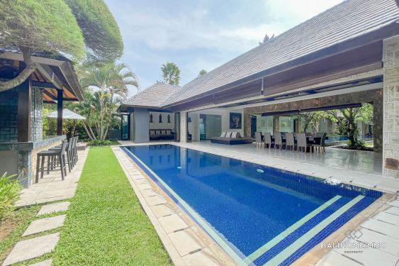 Image 18 from Spacious 5 Bedroom Villa for Sale Freehold in Bali Seminyak