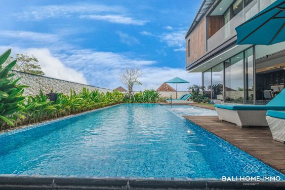 Image 2 from LUXURY 5 BEDROOM VILLA FOR SALE FREEHOLD IN BALI UMALAS