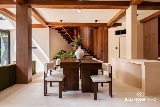 Image 8 from Luxury 5-bedroom Villa for Sale in Oberoi Seminyak