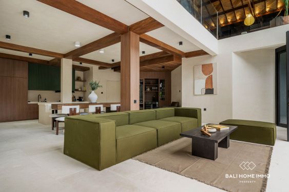 Image 4 from Luxury 5-bedroom Villa for Sale in Oberoi Seminyak