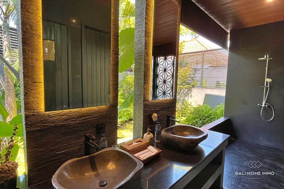 Image 20 from Dijual sewa vila mewah 5 kamar di sisi perumahan Seminyak Bali