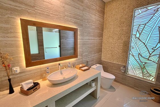 Image 19 from Dijual sewa vila mewah 5 kamar di sisi perumahan Seminyak Bali