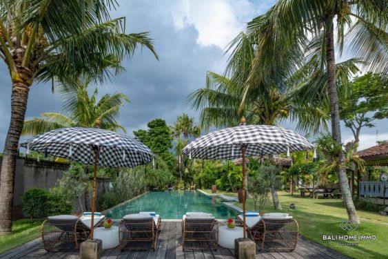 Image 2 from luxueuse villa spacieuse de 6 chambres à vendre en leasehold à Bali Kerobokan