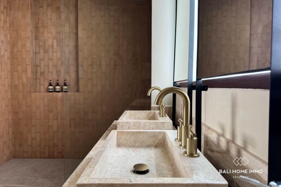 Image 8 from Villa méditerranéenne 1 chambre à vendre à Pererenan