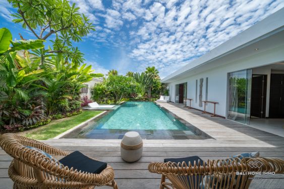 Image 2 from Mediterranean 3 Bedroom Villa for Sale Leasehold in Bali Seminyak