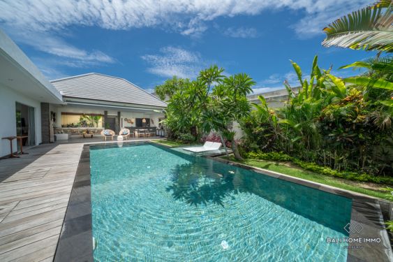Image 1 from Villa méditerranéenne de 3 chambres à vendre en bail à Bali Seminyak