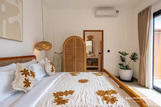 Image 7 from Mediterranean style 1 Bedroom Villa for sale in Tumbak Bayuh