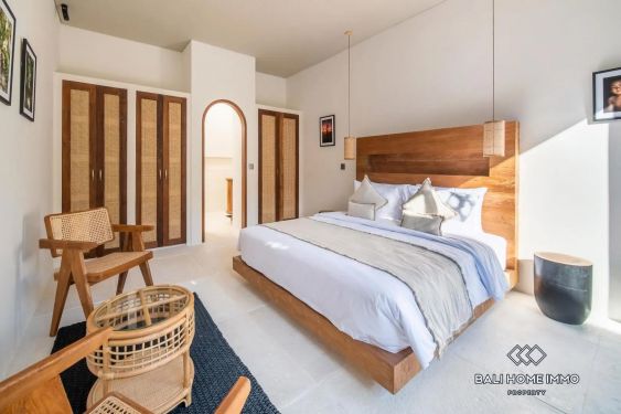 Image 11 from Mediterranean Tropical 3 Bedroom Villa For Sale in Bumbak Umalas