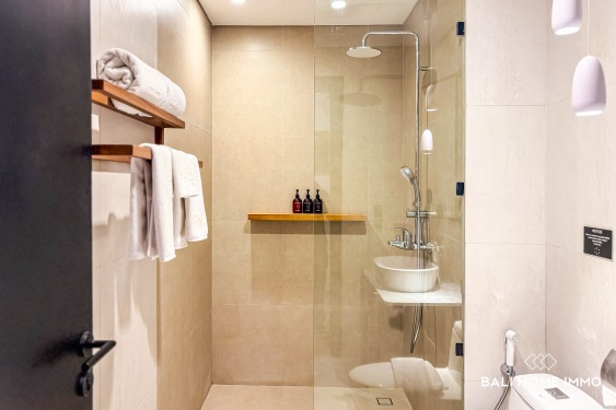 Image 12 from Modern 1 Bedroom Apartment with Exclusive Facilities For Sale Near Berawa