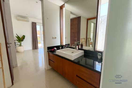 Image 3 from Modern 2 Bedroom Villa for Monthly Rent in Petitenget