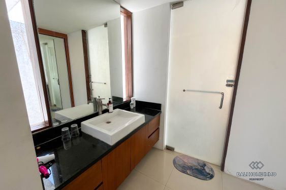 Image 4 from Villa Modern 2 Kamar Tidur Disewakan Bulanan di Petitenget