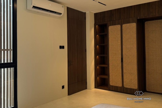 Image 9 from Villa moderne de 2 chambres à louer à Bali Seminyak