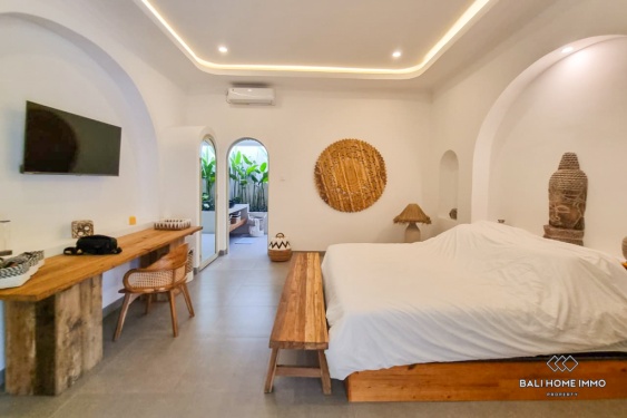 Image 8 from Villa moderne de 2 chambres à vendre et à louer à Bali Berawa
