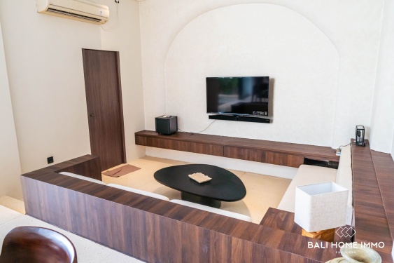 Image 4 from Villa moderne de 2 chambres à vendre et à louer à Seminyak, Bali