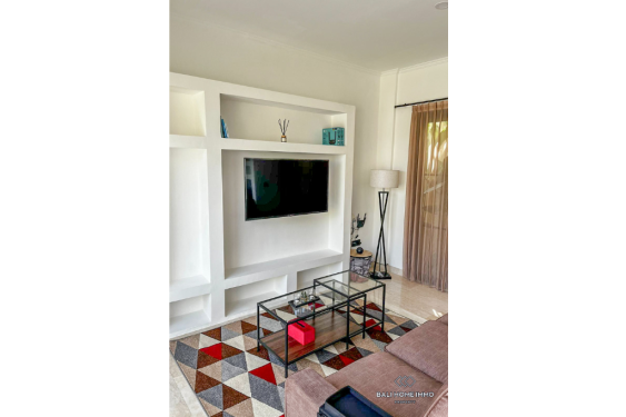 Image 2 from MODERN 3-BEDROOM VILLA FOR SALE IN THE HEART OF PERERENAN BEACH SIDE