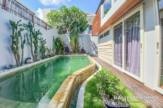 Image 1 from Villa Moderen 3 Kamar Disewa Tahunan di Bali Legian