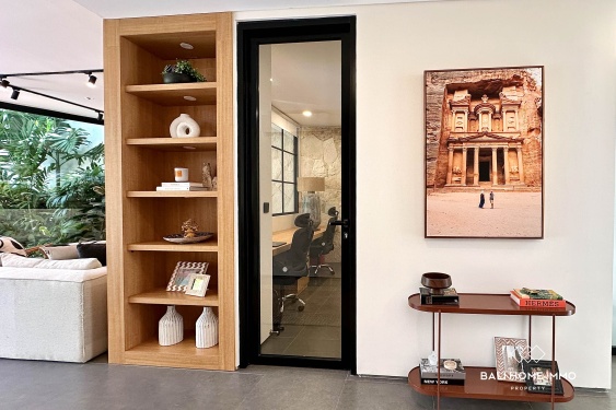 Image 7 from Villa moderne de 2 chambres avec bureau à vendre à Babakan Canggu