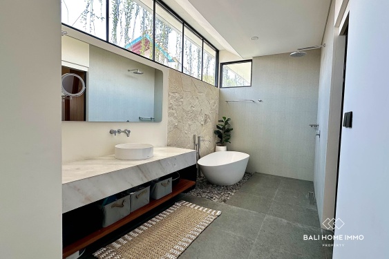 Image 13 from Villa moderne de 2 chambres avec bureau à vendre à Babakan Canggu