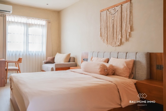 Image 11 from Villa moderne de 2 chambres avec vue sur les rizières à vendre à Babakan Canggu