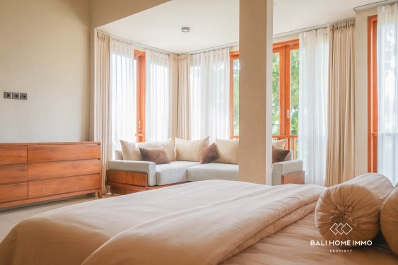 Image 9 from Villa moderne de 2 chambres avec vue sur les rizières à vendre à Babakan Canggu