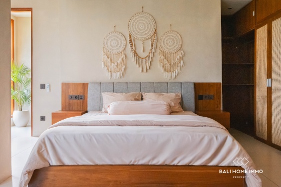 Image 8 from Villa moderne de 2 chambres avec vue sur les rizières à vendre à Babakan Canggu