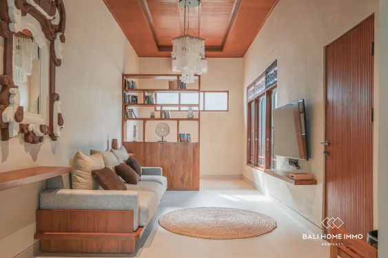 Image 6 from Villa moderne de 2 chambres avec vue sur les rizières à vendre à Babakan Canggu