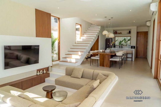 Image 8 from Villa familiale moderne de 3 chambres à louer à Bumbak Umalas Bali