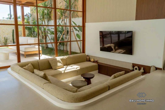 Image 5 from Villa familiale moderne de 3 chambres à louer à Bumbak Umalas Bali