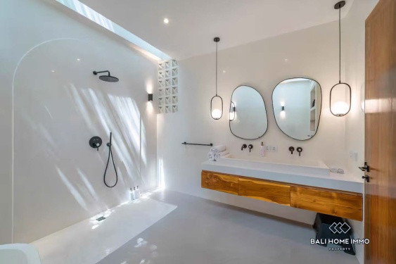 Image 19 from Villa familiale moderne de 3 chambres à louer à Bumbak Umalas Bali