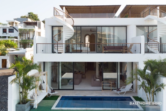 MODERN 3 BEDROOM OCEAN VIEW VILLA IN BINGIN