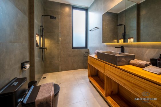 Image 15 from Villa Modern 3 Kamar Dijual dan Disewakan di Berawa Bali