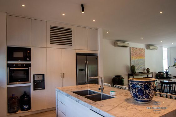 Image 9 from Vila 3 Kamar Modern untuk Dijual di Bali Umalas