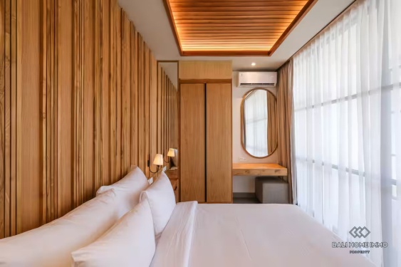 Image 13 from Villa moderne de 3 chambres à vendre en bail à Bali Canggu Batu Bolong Echo beach