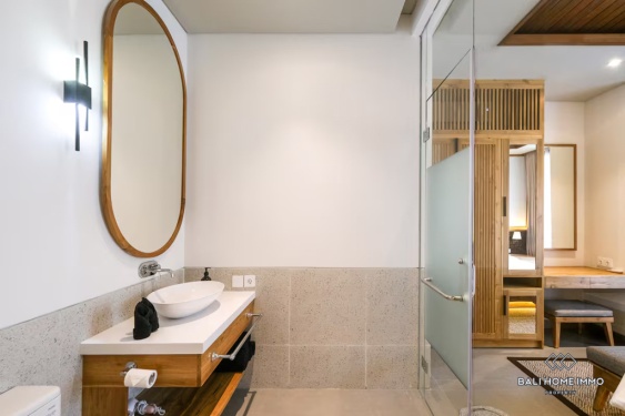 Image 17 from Villa moderne de 3 chambres à vendre en bail à Bali Canggu Batu Bolong Echo beach