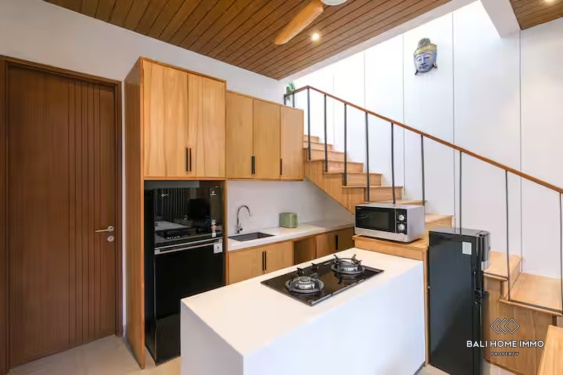 Image 7 from Villa moderne de 3 chambres à vendre en bail à Bali Canggu Batu Bolong Echo beach