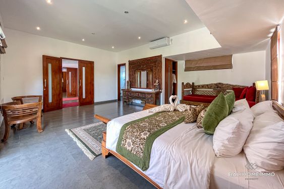 Image 18 from Grand 3 Bedroom Villa for Sale Leasehold in Bali Petitenget