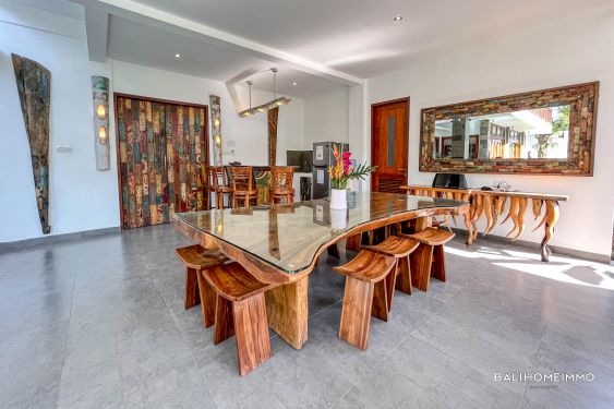 Image 8 from Grand 3 Bedroom Villa for Sale Leasehold in Bali Petitenget