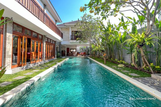 Image 2 from Villa Moderen 3 Kamar Dikontrak Jangka Panjang di Bali Petitenget