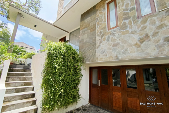 Image 1 from RUMAH MODERN 3 KAMAR DISEWAKAN TAHUNAN DI BALI UNGASAN-UNGASAN BARAT