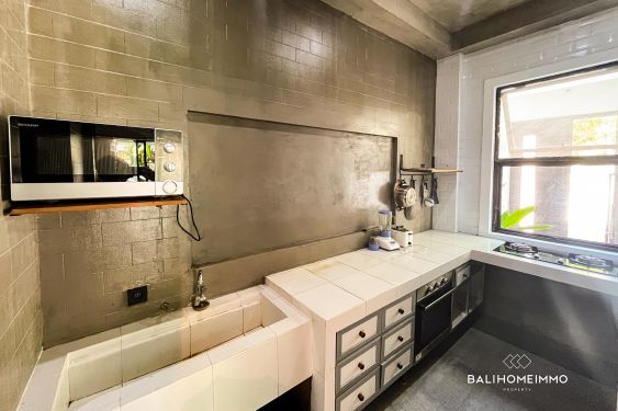 Image 5 from 3 Bedroom Industrial Style Villa for rent in Canggu Padonan