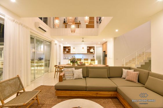 Image 7 from Modern 4 Bedroom Family Villa For Rent in Berawa Bali