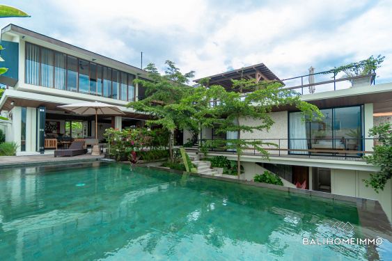 Image 1 from Villa moderne de 4 chambres à vendre en pleine propriété à Bali Pererenan Tumbak Bayuh