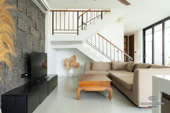 Image 2 from Modern 4 Bedroom Villa for Sale and Rent in Bali Canggu Batubolong Echobeach