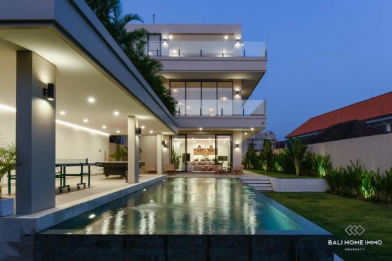 Image 1 from MODERN 4 BEDROOM VILLA FOR SALE LEASEHOLD IN BALI UMALAS